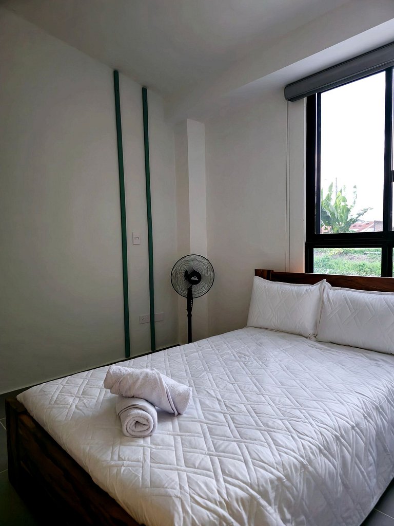 Casa privada con piscina cerca a el aeropuerto